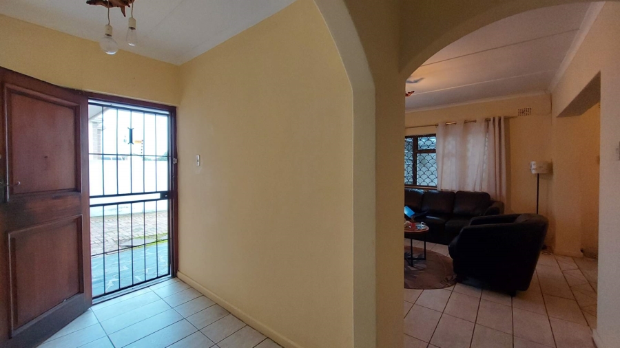 5 Bedroom Property for Sale in Retreat Western Cape